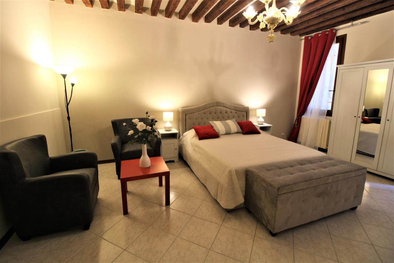 And Spacious Venedig
